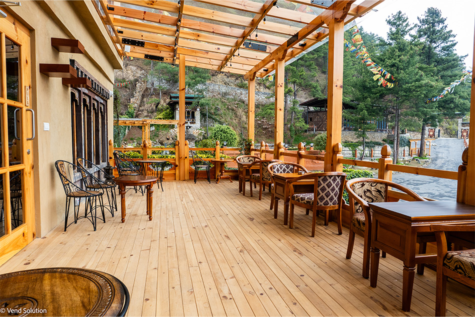 Lounge and Cafe View 3